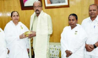 राज्यपाल को ब्रम्हकुमारी बहनों का भाई दूज टीका